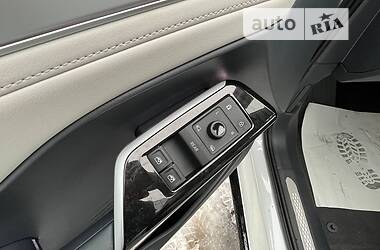 Внедорожник / Кроссовер Volkswagen ID.6 Crozz 2022 в 