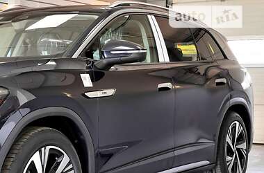 Позашляховик / Кросовер Volkswagen ID.6 Crozz 2022 в 