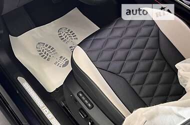 Позашляховик / Кросовер Volkswagen ID.6 Crozz 2022 в 