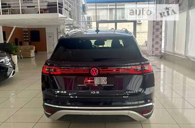 Внедорожник / Кроссовер Volkswagen ID.6 Crozz 2021 в 