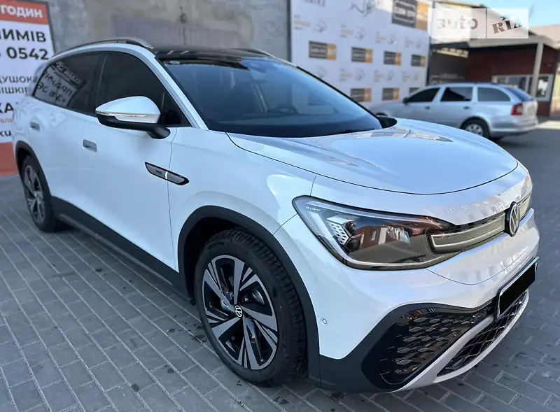 Volkswagen ID.6 Crozz