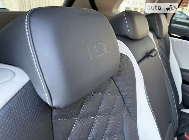 Внедорожник / Кроссовер Volkswagen ID.6 Crozz 2023 в Сумах