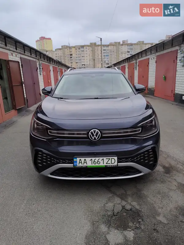 Volkswagen ID.6 Crozz