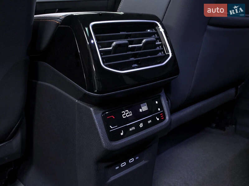 Внедорожник / Кроссовер Volkswagen ID.6 Crozz 2022 в Киеве