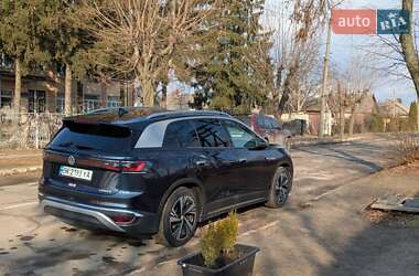 Внедорожник / Кроссовер Volkswagen ID.6 Crozz 2021 в 