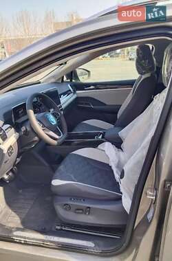 Позашляховик / Кросовер Volkswagen ID.6 Crozz 2022 в 