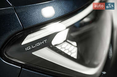 Позашляховик / Кросовер Volkswagen ID.6 Crozz 2021 в 