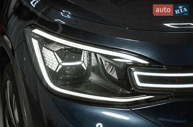 Позашляховик / Кросовер Volkswagen ID.6 Crozz 2021 в 