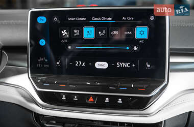Позашляховик / Кросовер Volkswagen ID.6 Crozz 2021 в 