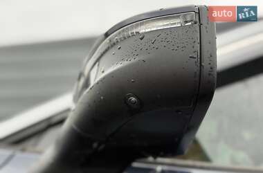 Внедорожник / Кроссовер Volkswagen ID.6 Crozz 2021 в 