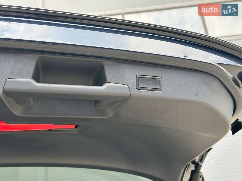 Позашляховик / Кросовер Volkswagen ID.6 Crozz 2022 в Києві