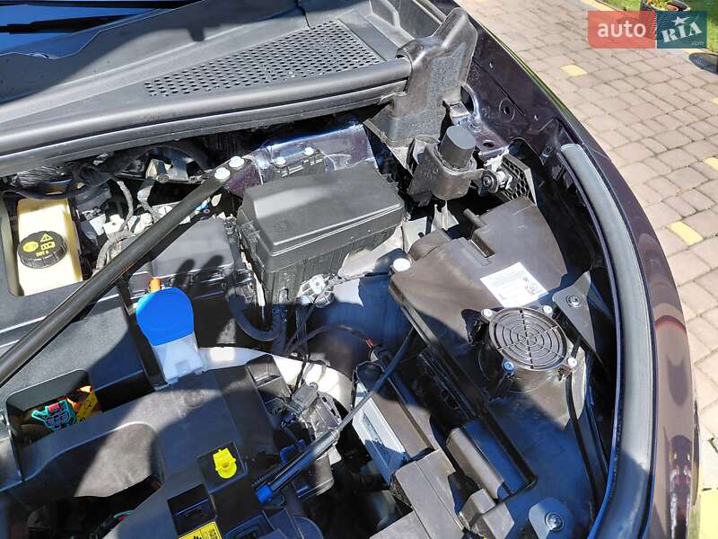 Позашляховик / Кросовер Volkswagen ID.6 Crozz 2022 в Івано-Франківську