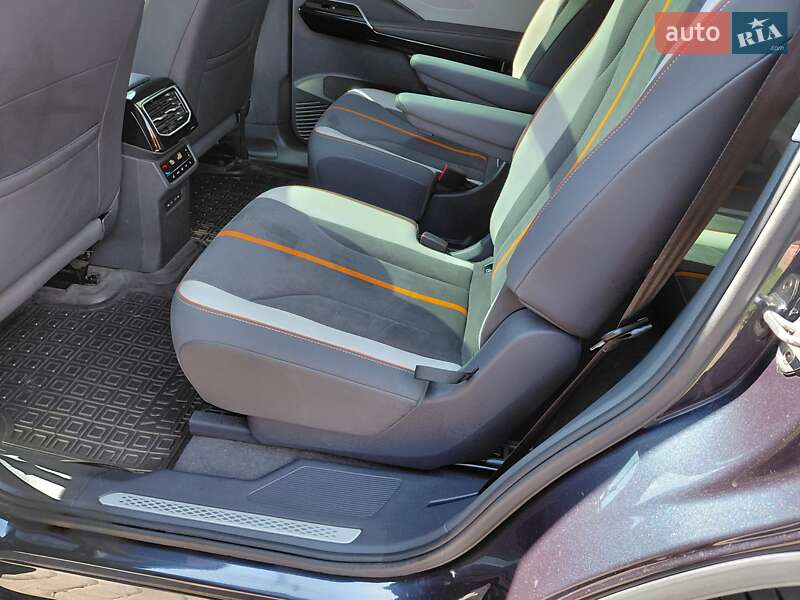 Позашляховик / Кросовер Volkswagen ID.6 Crozz 2022 в Івано-Франківську