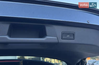 Внедорожник / Кроссовер Volkswagen ID.6 Crozz 2021 в 
