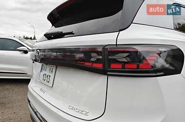 Внедорожник / Кроссовер Volkswagen ID.6 Crozz 2021 в 