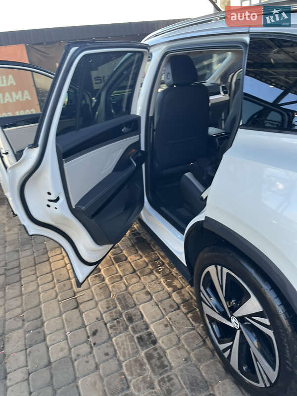 Внедорожник / Кроссовер Volkswagen ID.6 Crozz 2023 в Одессе