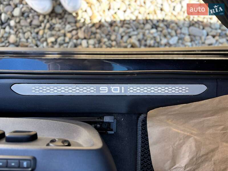 Позашляховик / Кросовер Volkswagen ID.6 Crozz 2023 в Стрию