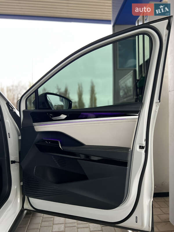 Позашляховик / Кросовер Volkswagen ID.6 Crozz 2022 в Миколаєві фото 24 Позашляховик / Кросовер Volkswagen ID.6 Crozz 2022 в Миколаєві
