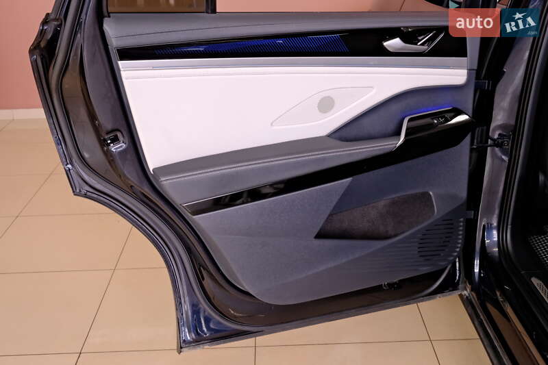 Внедорожник / Кроссовер Volkswagen ID.6 Crozz 2021 в Одессе