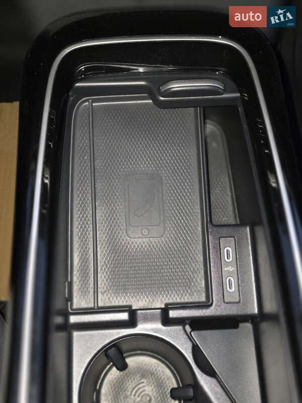 Внедорожник / Кроссовер Volkswagen ID.6 Crozz 2024 в Киеве