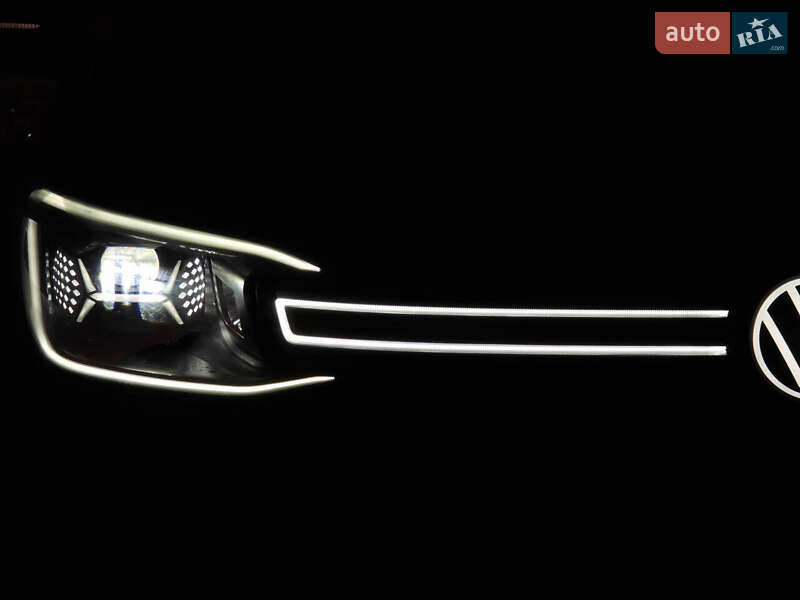 Внедорожник / Кроссовер Volkswagen ID.6 Crozz 2024 в Киеве