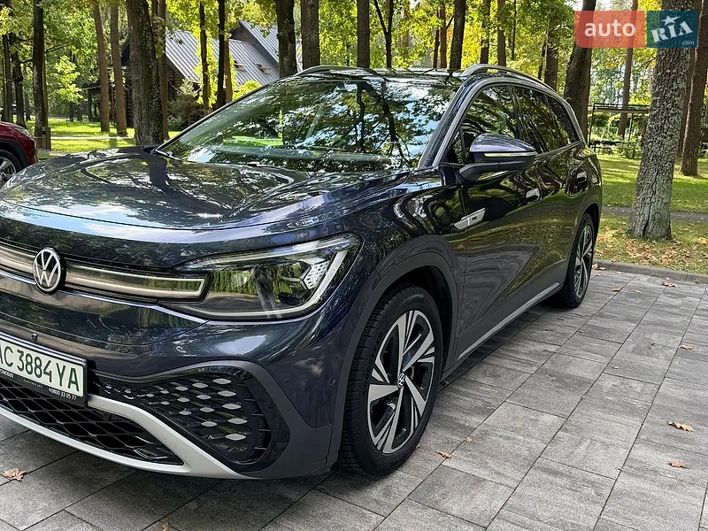 Volkswagen ID.6 Crozz