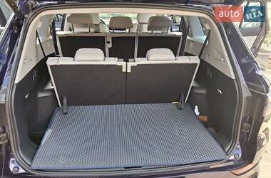 Позашляховик / Кросовер Volkswagen ID.6 X 2021 в 