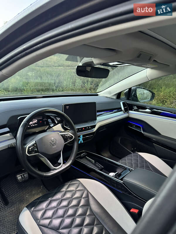 Внедорожник / Кроссовер Volkswagen ID.6 2023 в Бориславе