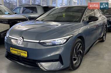 Лифтбек Volkswagen ID.7 2023 в Киеве