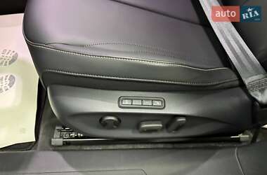 Позашляховик / Кросовер Volkswagen ID. UNYX 2024 в 
