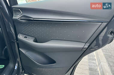 Позашляховик / Кросовер Volkswagen ID. UNYX 2025 в 