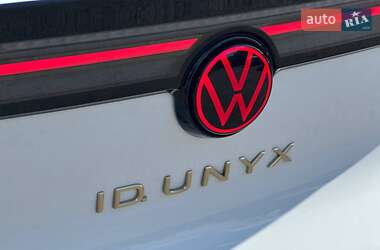 Позашляховик / Кросовер Volkswagen ID. UNYX 2024 в 