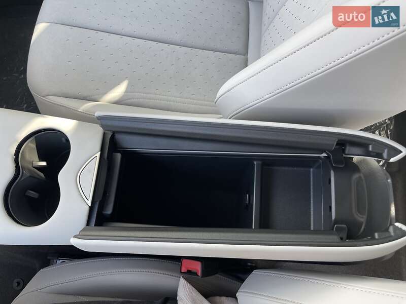Позашляховик / Кросовер Volkswagen ID. UNYX 2024 в Києві