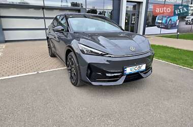 Позашляховик / Кросовер Volkswagen ID. UNYX 2024 в 