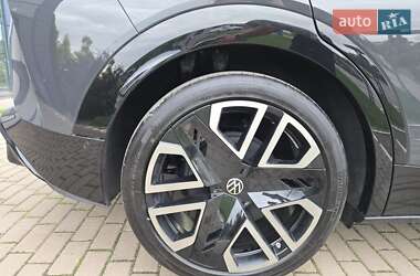 Позашляховик / Кросовер Volkswagen ID. UNYX 2024 в 