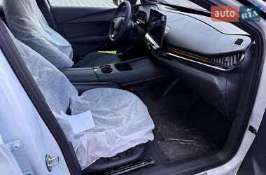 Внедорожник / Кроссовер Volkswagen ID. UNYX 2025 в 