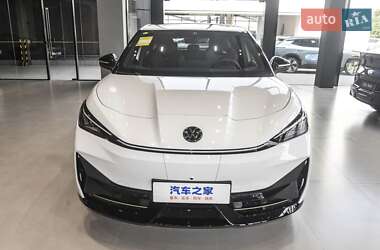 Позашляховик / Кросовер Volkswagen ID. UNYX 2025 в 
