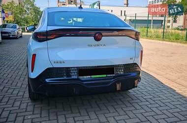 Внедорожник / Кроссовер Volkswagen ID. UNYX 2024 в 