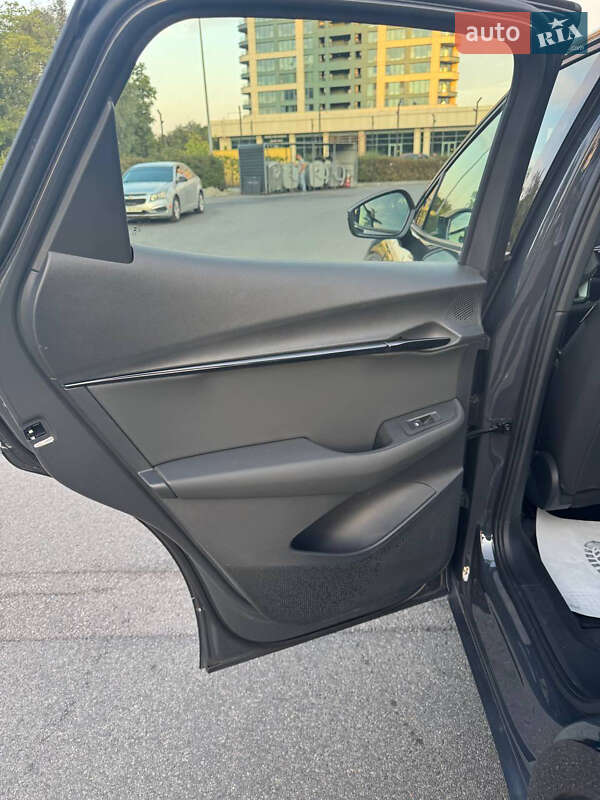 Внедорожник / Кроссовер Volkswagen ID. UNYX 2024 в Днепре фото 15 Внедорожник / Кроссовер Volkswagen ID. UNYX 2024 в Днепре