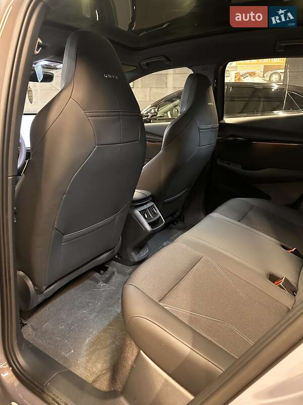 Внедорожник / Кроссовер Volkswagen ID. UNYX 2024 в Львове фото 8 Внедорожник / Кроссовер Volkswagen ID. UNYX 2024 в Львове