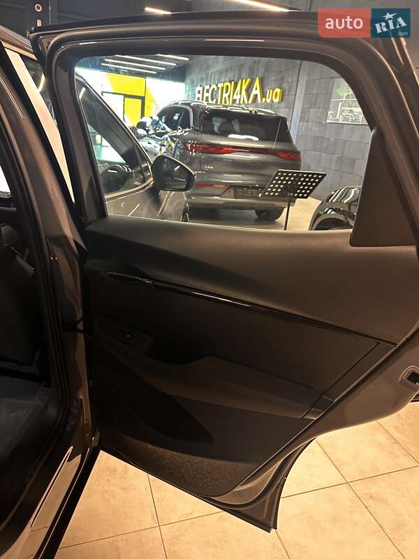 Внедорожник / Кроссовер Volkswagen ID. UNYX 2024 в Львове фото 13 Внедорожник / Кроссовер Volkswagen ID. UNYX 2024 в Львове