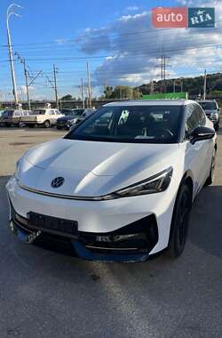 Позашляховик / Кросовер Volkswagen ID. UNYX 2024 в Києві
