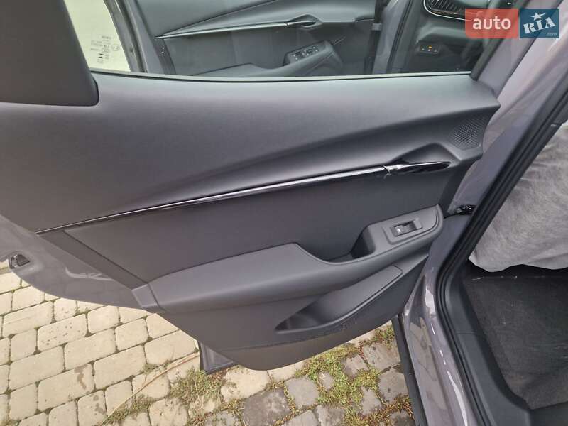 Позашляховик / Кросовер Volkswagen ID. UNYX 2024 в Чернівцях фото 16 Позашляховик / Кросовер Volkswagen ID. UNYX 2024 в Чернівцях