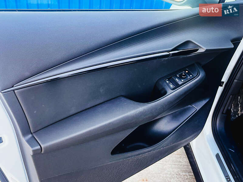 Внедорожник / Кроссовер Volkswagen ID. UNYX 2025 в Киеве