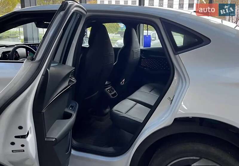 Внедорожник / Кроссовер Volkswagen ID. UNYX 2024 в Киеве