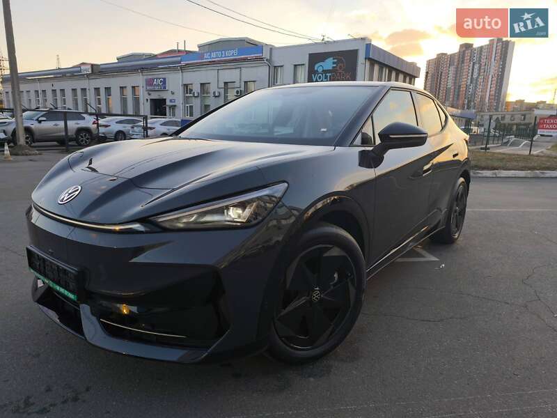 Внедорожник / Кроссовер Volkswagen ID. UNYX 2024 в Киеве