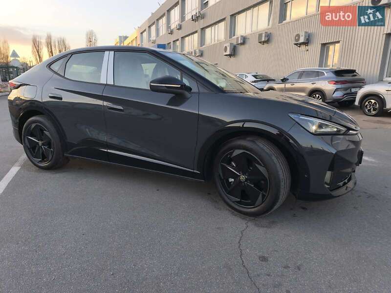 Внедорожник / Кроссовер Volkswagen ID. UNYX 2024 в Киеве