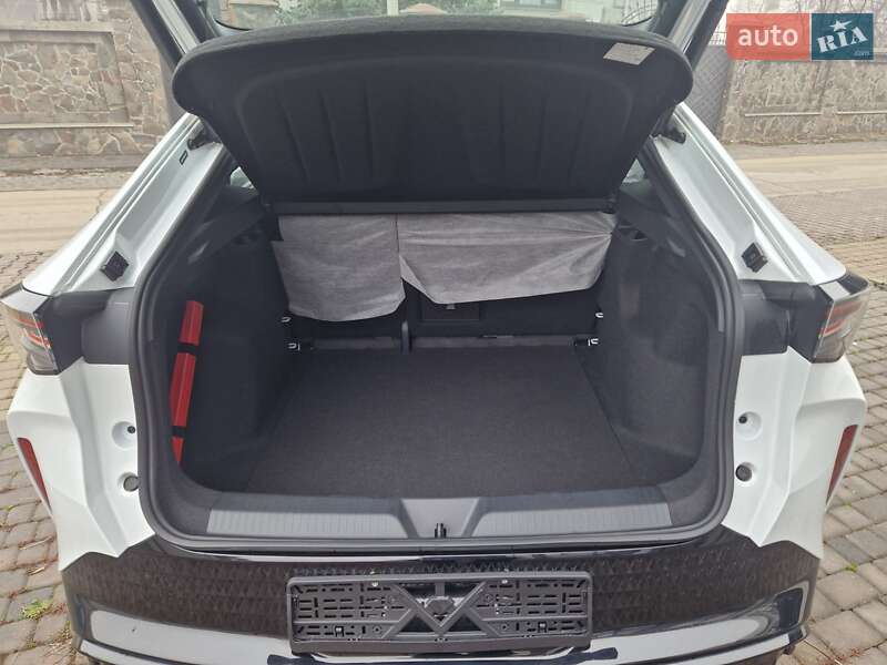 Внедорожник / Кроссовер Volkswagen ID. UNYX 2024 в Черновцах