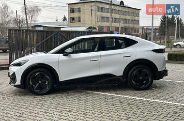 Позашляховик / Кросовер Volkswagen ID. UNYX 2024 в Чернівцях