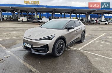 Внедорожник / Кроссовер Volkswagen ID. UNYX 2024 в Киеве